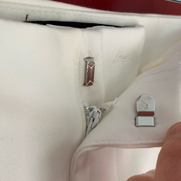 Zara Capri Pants in White - Picture 3 of 6